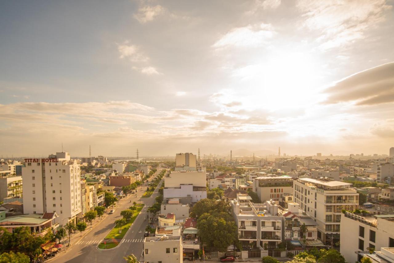 Le Indochina Hotel & Beach Da Nang City Exteriör bild