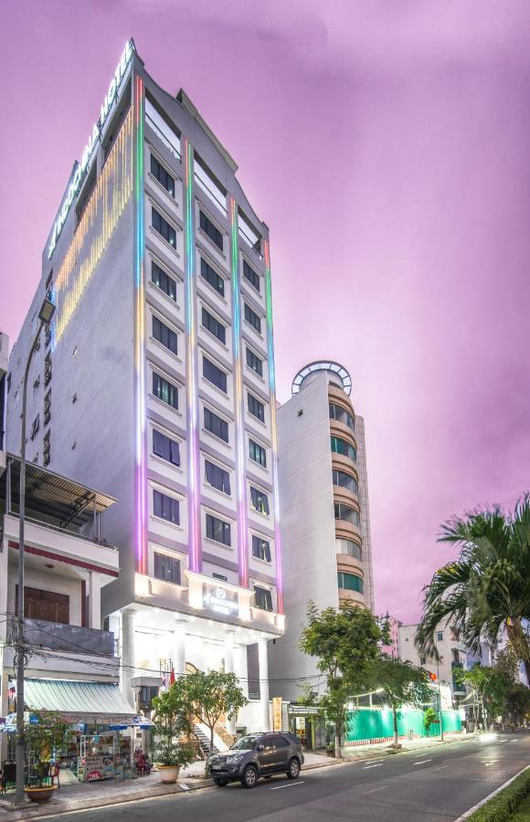 Le Indochina Hotel & Beach Da Nang City Exteriör bild
